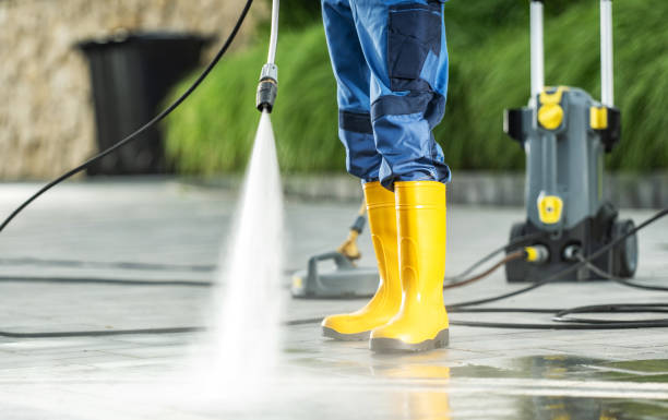 Why Choose Our Certified Pressure Washing Experts for Your Project Needs in Avalon, CA?